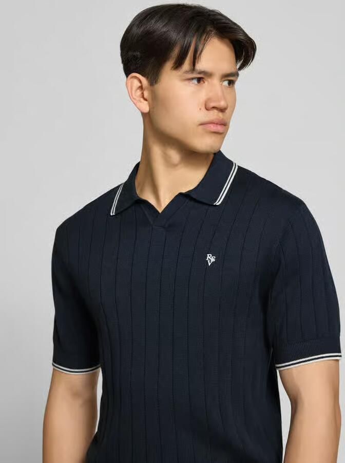REVIEW slim fit gebreid shirt met geborduurd logo