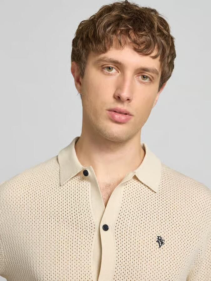 REVIEW slim fit knitwear-poloshirt met labelstitching