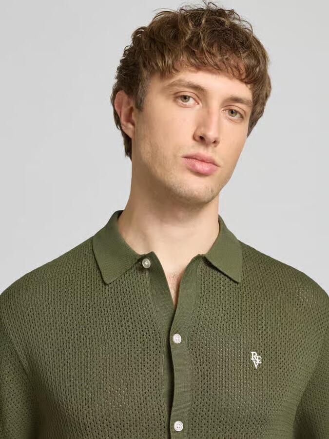 REVIEW slim fit knitwear-poloshirt met labelstitching