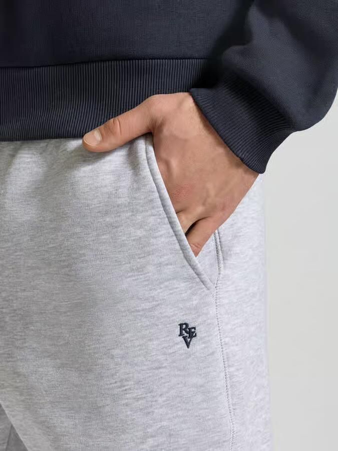 REVIEW Slim Fit Sweatpants met logo-stitching - Foto 2