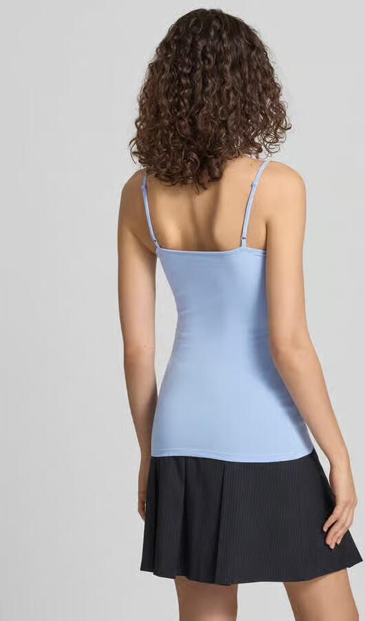 REVIEW slim fit top met spaghettibandjes