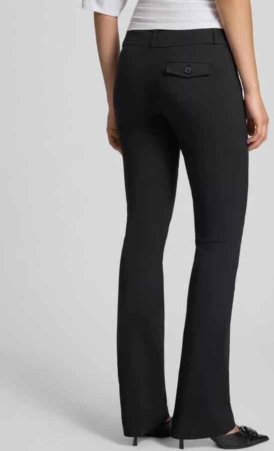 REVIEW Stoffen broek met strookzak aan de achterkant - Foto 2