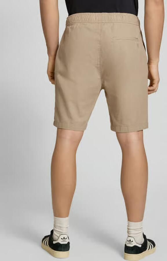 REVIEW straight fit korte broek met achterzak - Foto 2