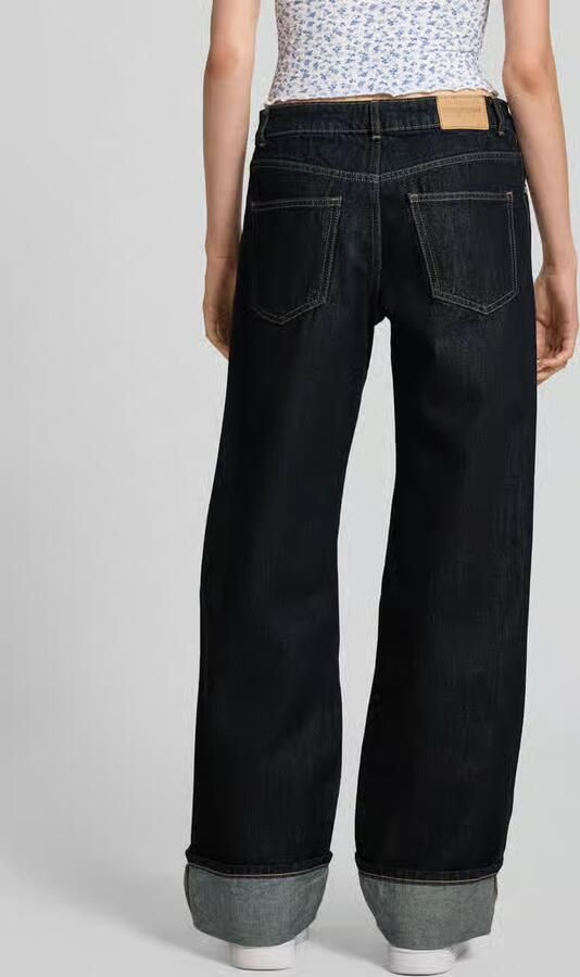 REVIEW Straight leg jeans in 5-pocketmodel