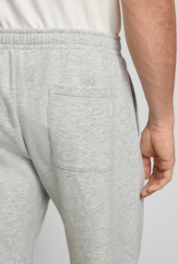 REVIEW Sweatbroek met bies en varsiety-emblemen