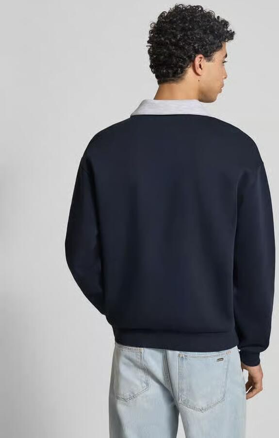 REVIEW Sweatshirt met contrastkraag en Borstzak met geborduurd logo - Foto 2