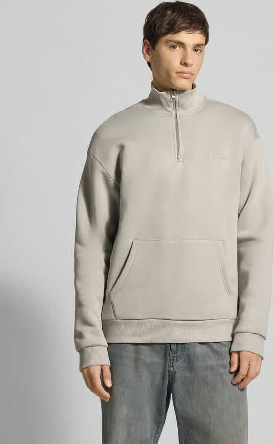 REVIEW Sweatshirt met labelprint - Foto 2