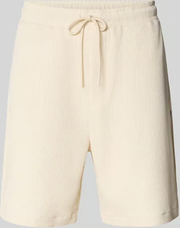 REVIEW Sweatshorts in met plissés look met elastische band - Foto 2