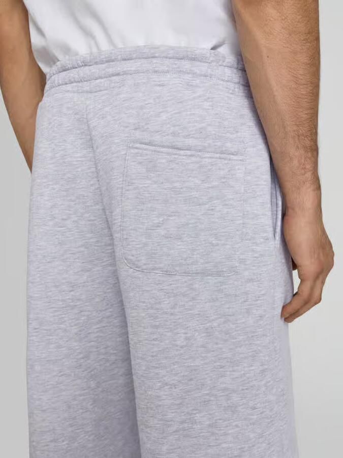 REVIEW Sweatshorts met logoprint
