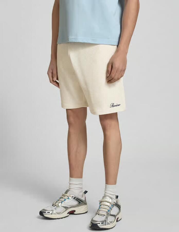 REVIEW Sweatshorts met structuurpatroon - Foto 3