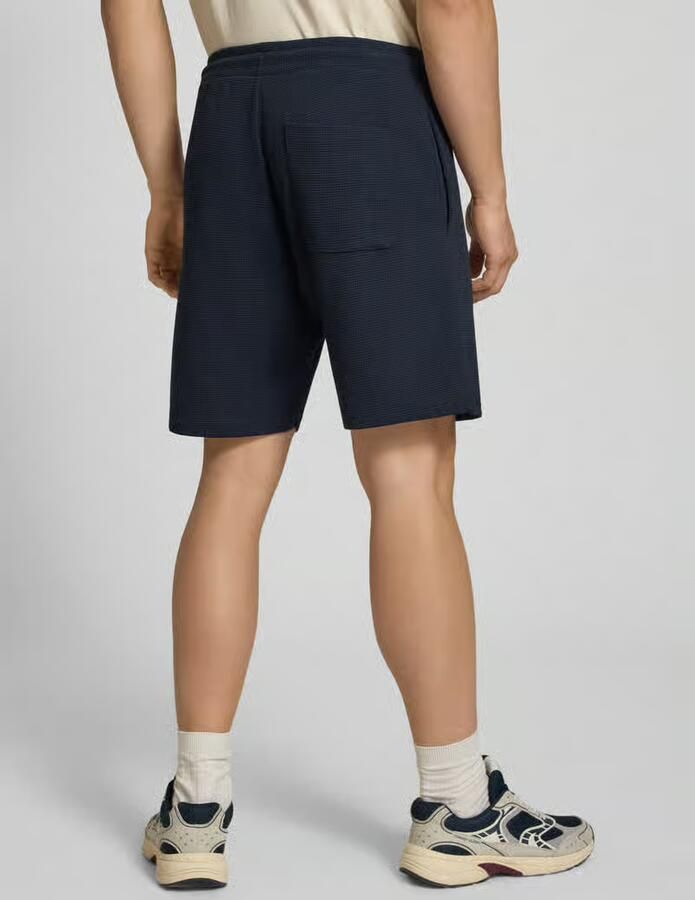 REVIEW Sweatshorts met structuurpatroon - Foto 2