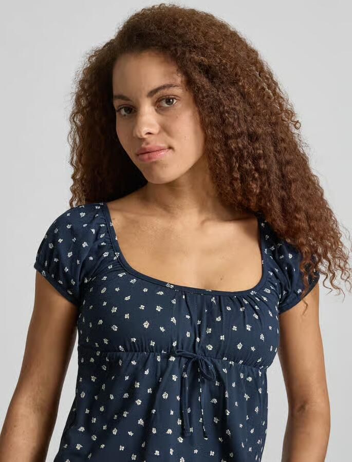 REVIEW T-shirt in all-over look met vetersluiting