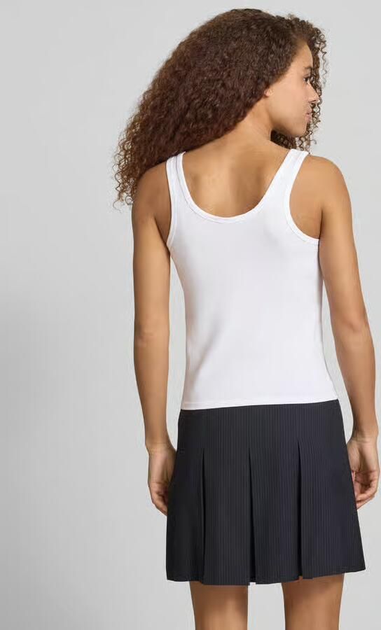 REVIEW Tanktop met ronde hals en borduursel