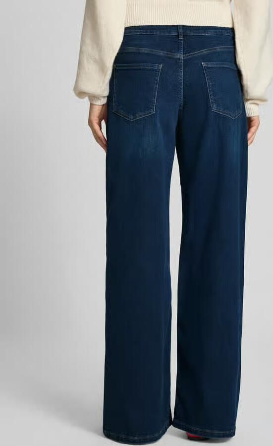 REVIEW Wide leg jeans met middelhoge band - Foto 2