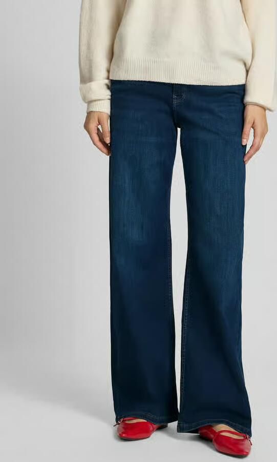 REVIEW Wide leg jeans met middelhoge band - Foto 3