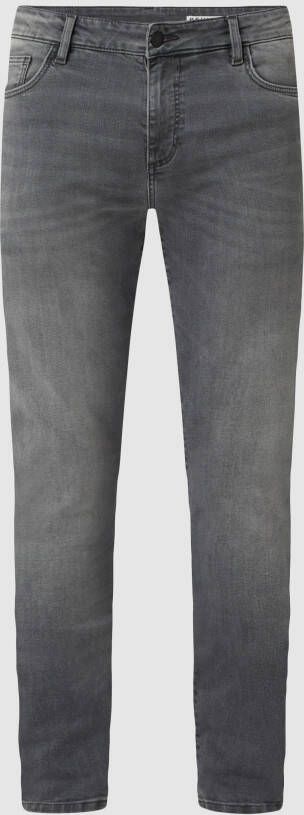 REVIEW Skinny fit jeans met labelpatch
