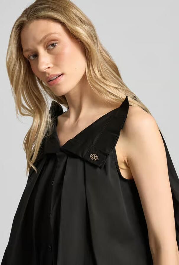 RINASCIMENTO Blouse met platte kraag en ruches