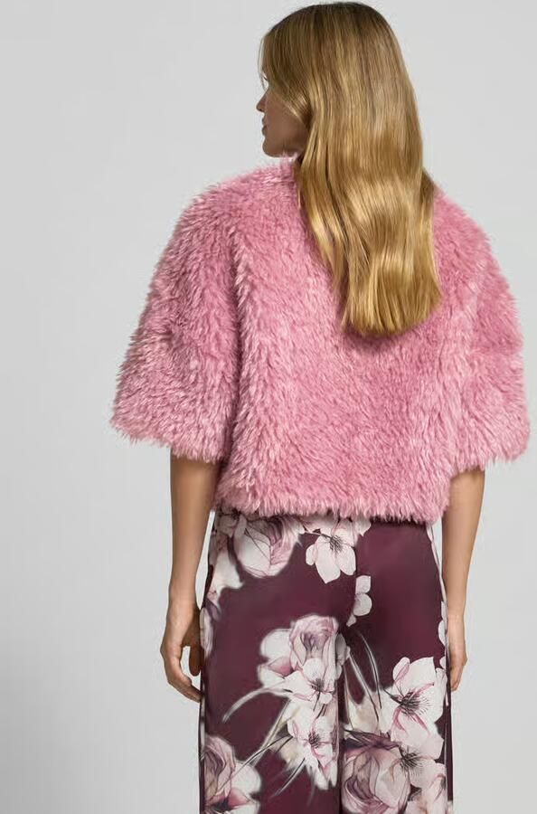 RINASCIMENTO Bolero met extra brede schouders en 1 2-mouwen