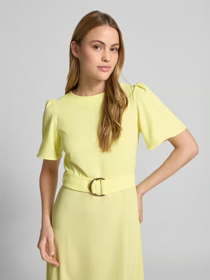 RINASCIMENTO cocktailjurk met riem en ronde hals