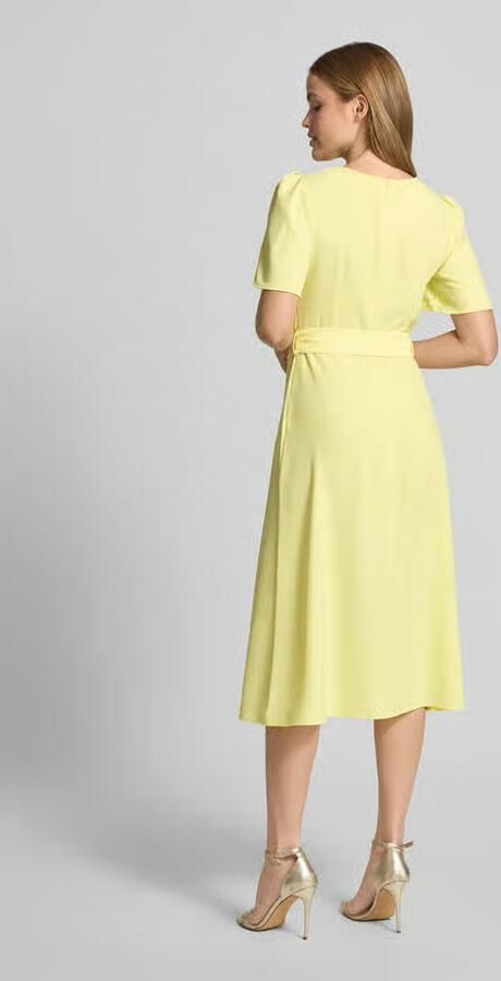 RINASCIMENTO cocktailjurk met riem en ronde hals - Foto 3