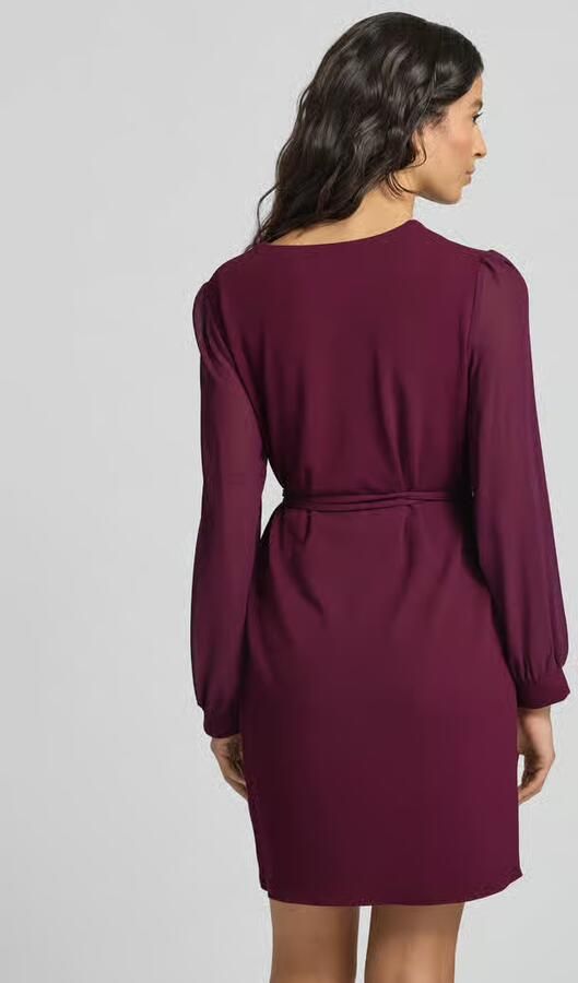 RINASCIMENTO Cocktailjurk met V-hals