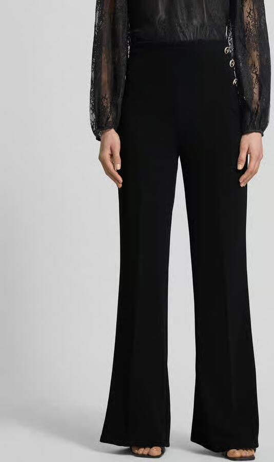 RINASCIMENTO Flared cut broek met knopen - Foto 3