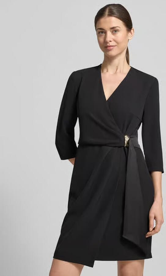 RINASCIMENTO Knie-lange cocktailjurk in wikkellook