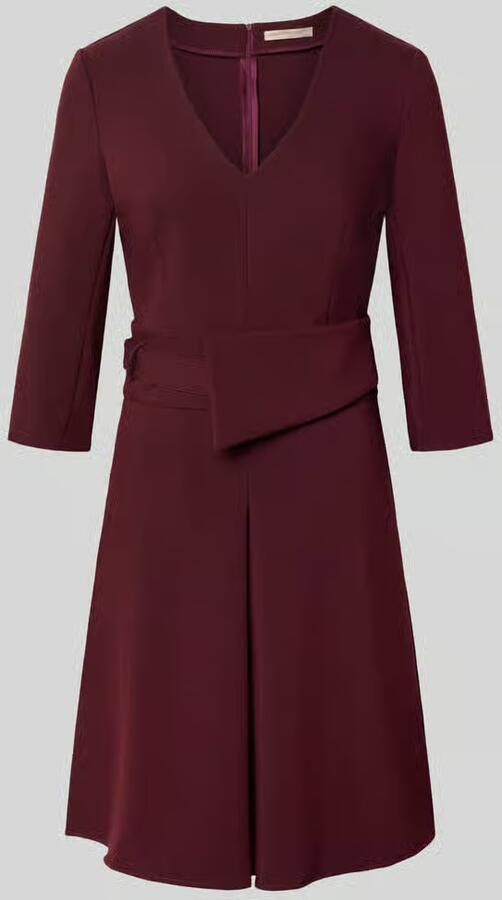 RINASCIMENTO Knielange cocktailjurk met V-hals