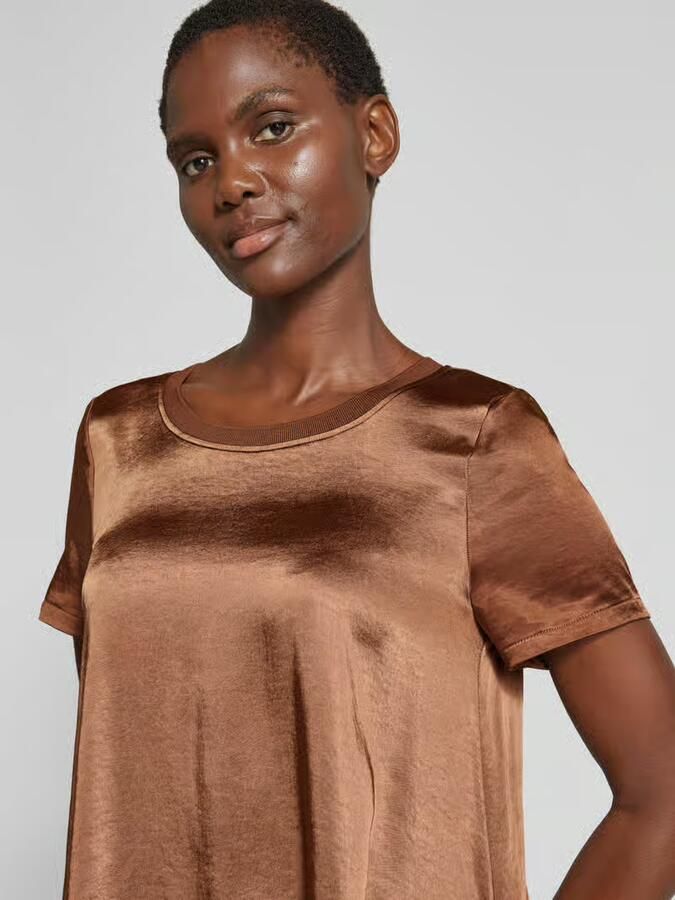 ROBE LÉGÈRE Knielange jurk met geribde ronde hals