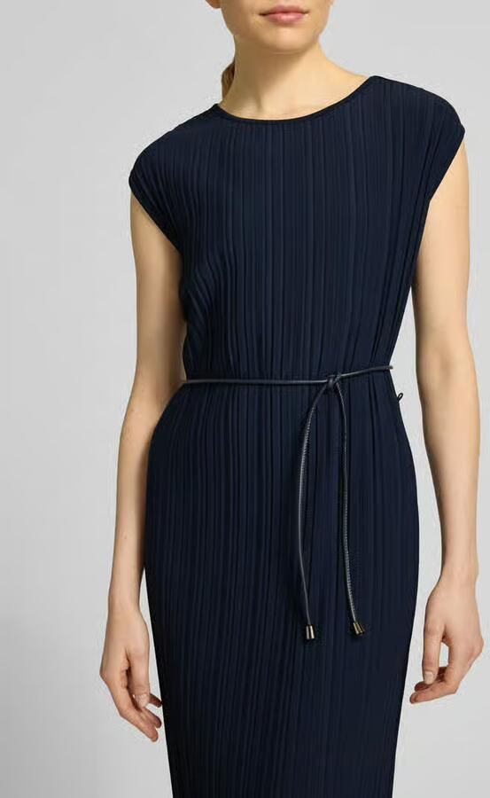 ROBE LÉGÈRE Midijurk met ronde hals en bindriem