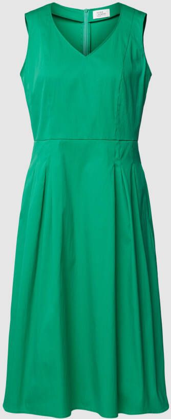 ROBE LÉGÈRE Mini-jurk met V-hals
