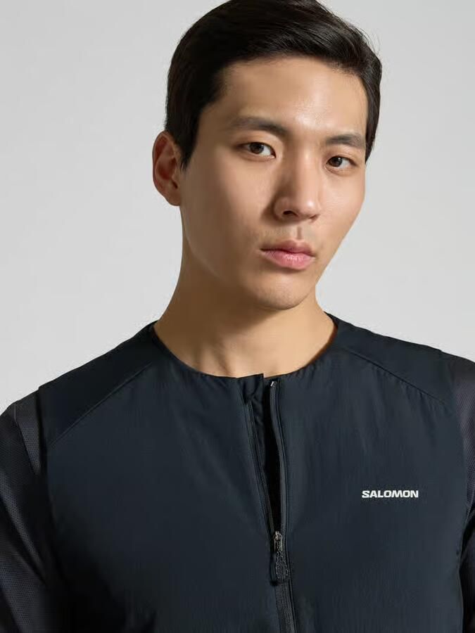 Salomon Bodywarmer met ritssluiting en logo