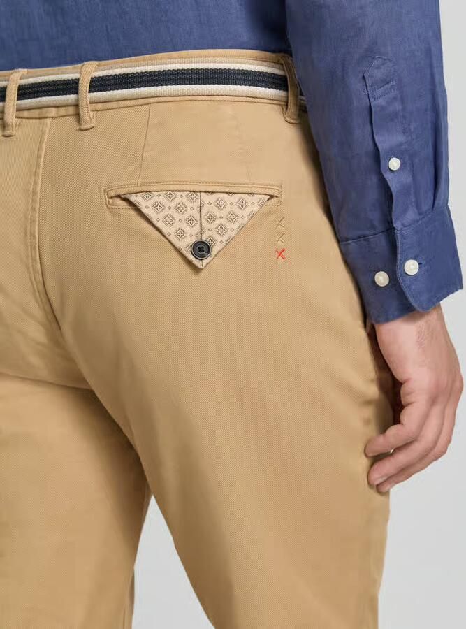 Scotch & Soda Chino met riem en steekzakken model 'WARREN'