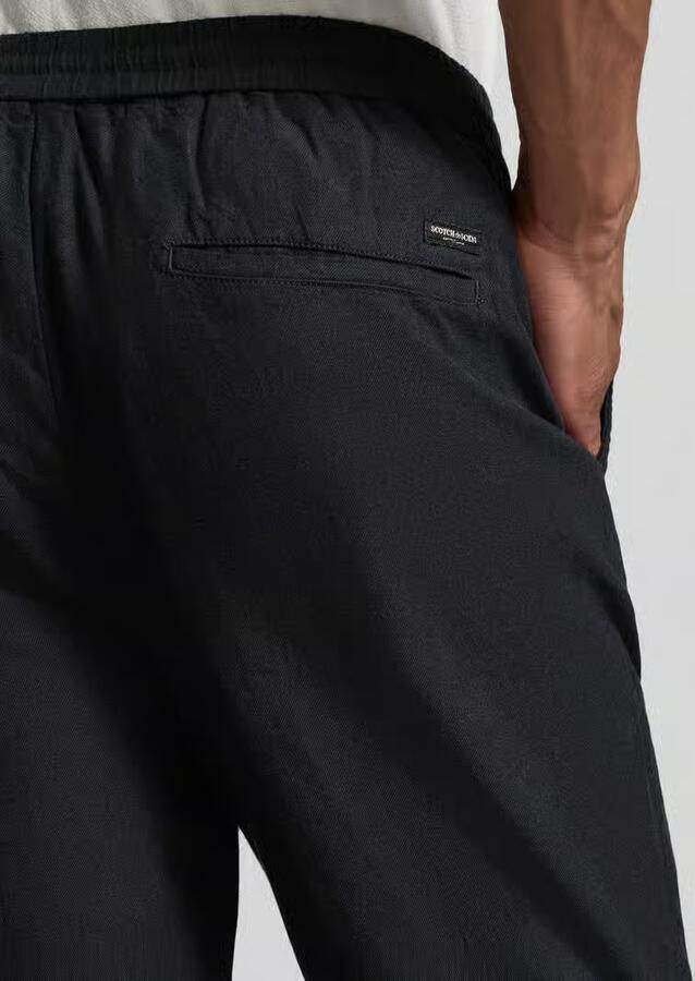 Scotch & Soda Joggingbroek van een mix van katoen en linnen met elastische band