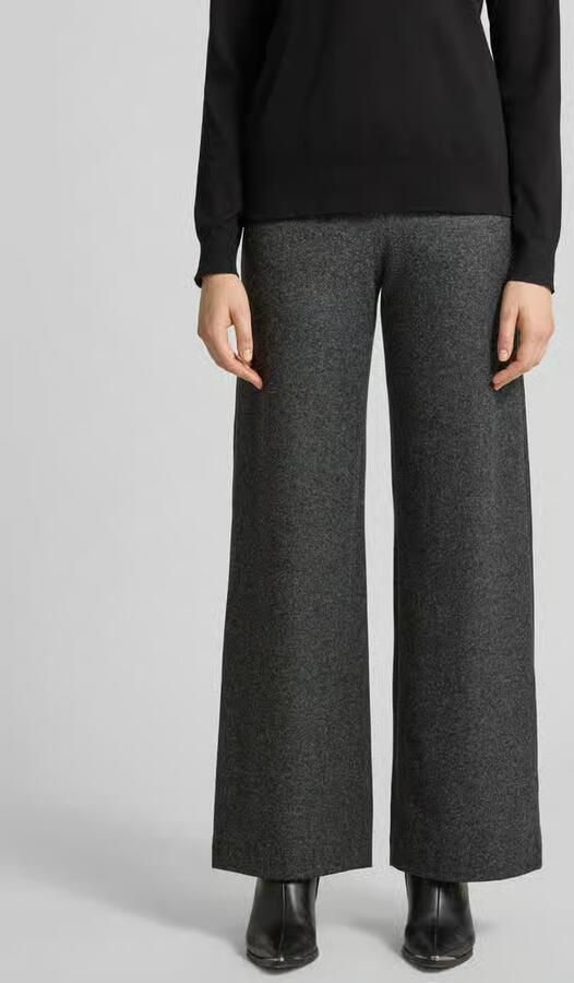 SEDUCTIVE Wide leg stoffen broek met paspelzakken aan de achterkant model 'KIMBERLY' - Foto 2