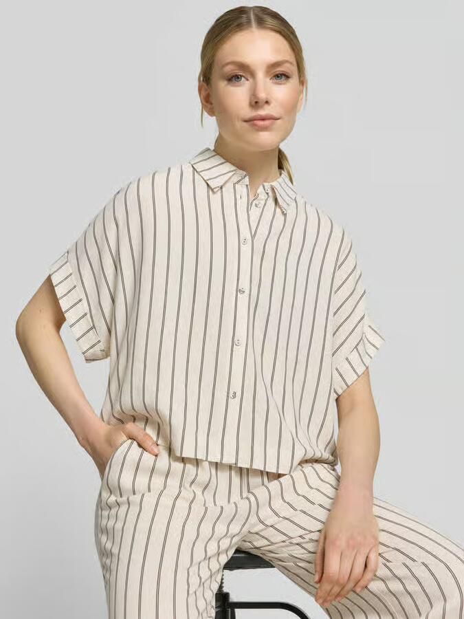 Selected boxy fit linnen blouse met all-over motief model 'VIVA'
