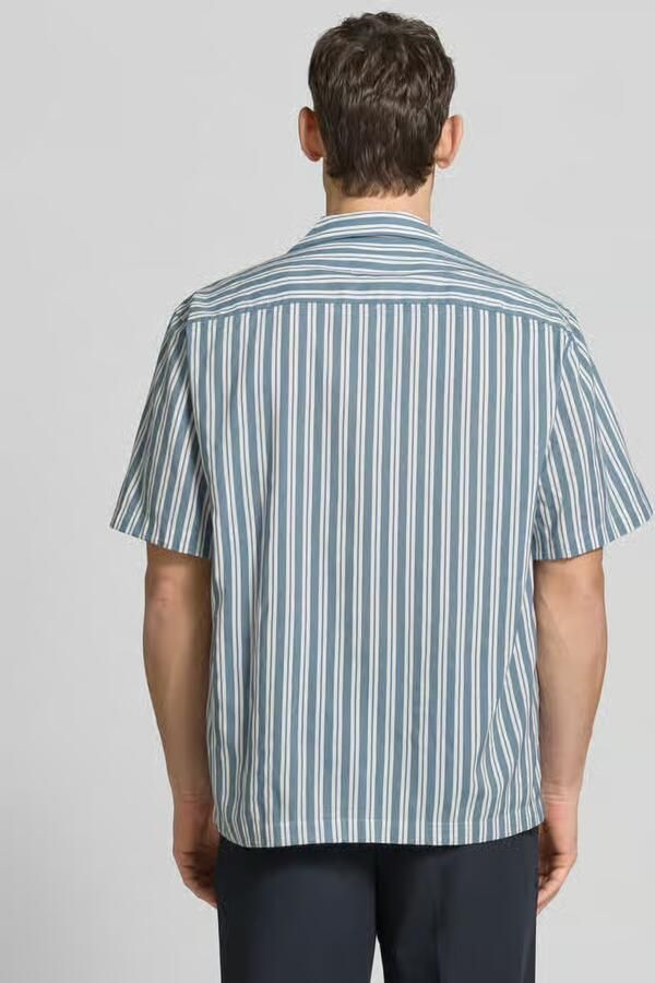 Selected Homme relaxed fit vrijetijdsoverhemd van mix van biologisch katoen en modal model 'RELAXAIR'