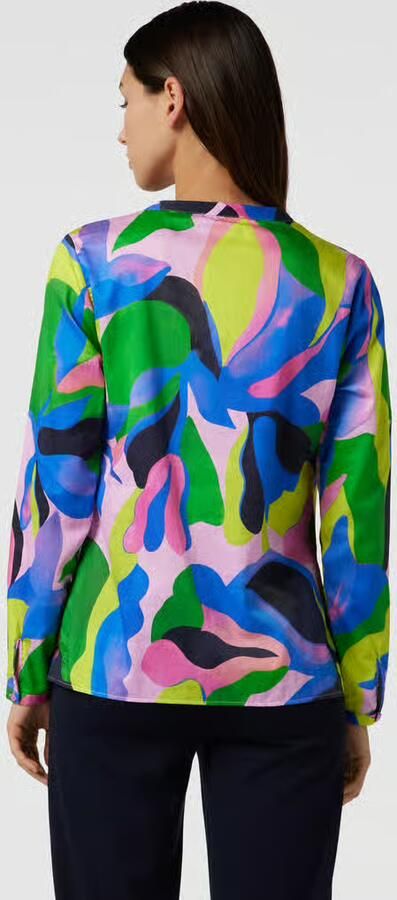Smith and Soul Blouse in all-over design model 'Vince'