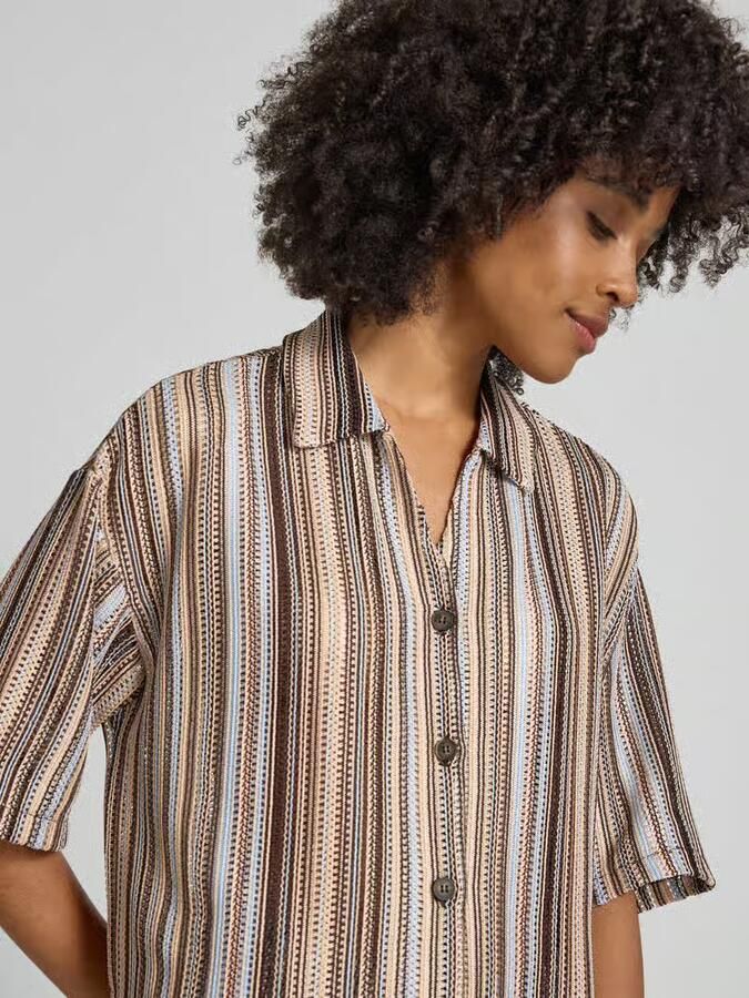 Smith and Soul boxy fit blouse met V-hals
