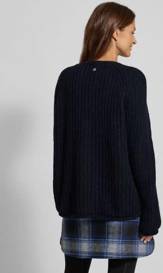Smith and Soul Oversized gebreid cardigan met V-hals model 'HAIRY'