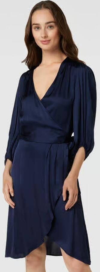 Soaked in Luxury Knielange jurk in wikkellook model 'Eline' - Foto 5