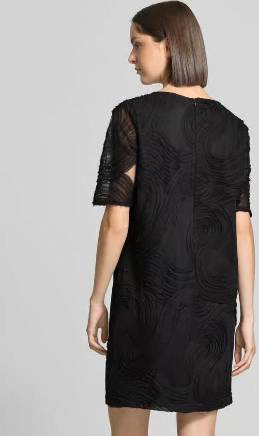 S.Oliver BLACK LABEL relaxed fit vrijetijdsjurk met structuurpatroon