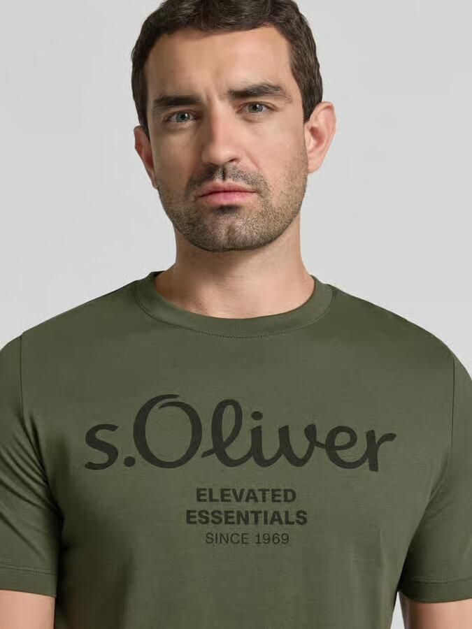 S.Oliver RED LABEL regular fit T-shirt van puur katoen model 'BASIC TEE BIG LOGO'