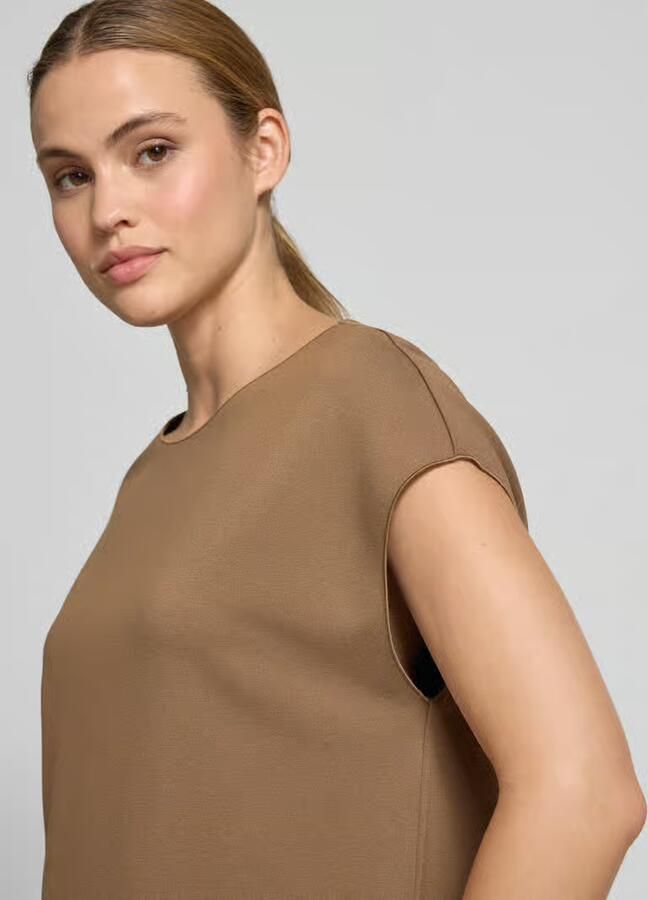 Someday. T-shirt van viscosemix model 'Uvalerie'