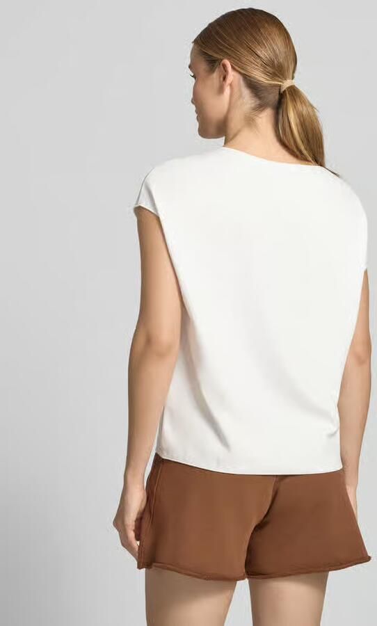 Someday. T-shirt van viscosemix model 'Uvalerie'