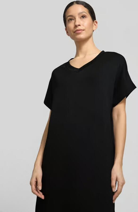 Soyaconcept t-shirtjurk met V-hals