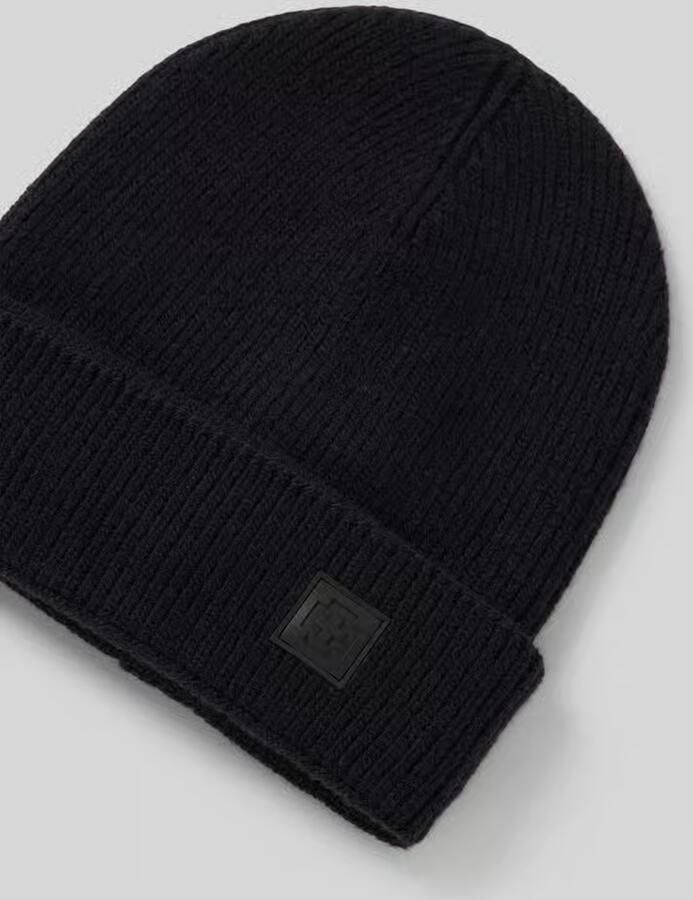 Strellson Muts met labelpatch model 'Loras'