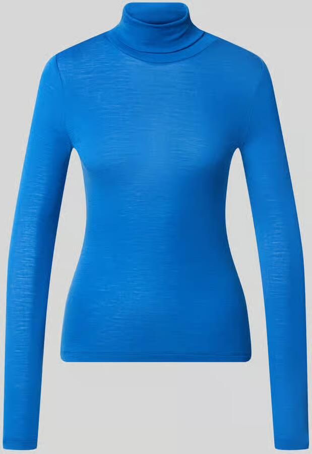 Style Icon Collection Fijn colshirt van wol curated by Viky Rader