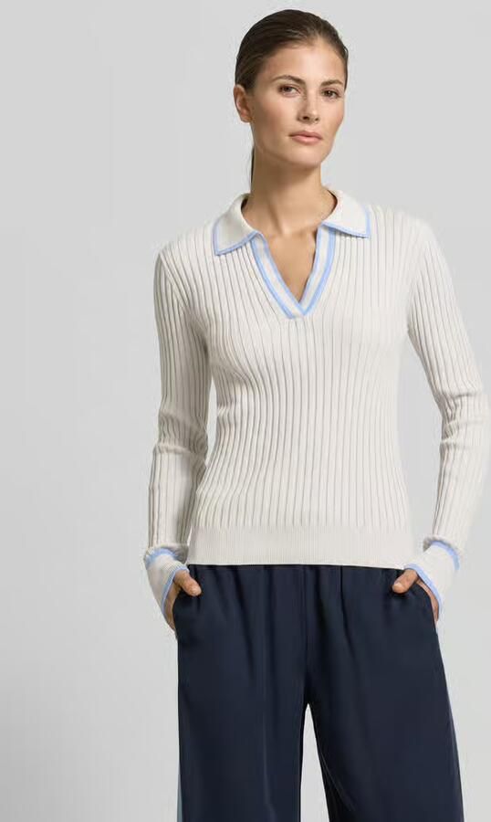 Style Icon Collection Geribd shirt met lange mouwen met V-hals curated by Tinvcb - Foto 2
