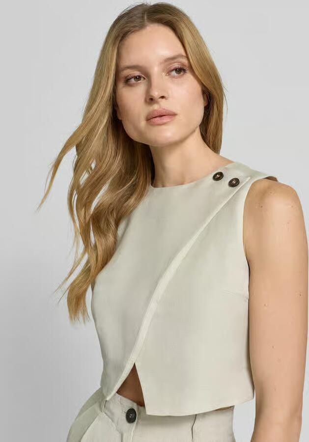 Style Icon Collection Kort blouse met knoopsluiting curated by Anna Schürrle